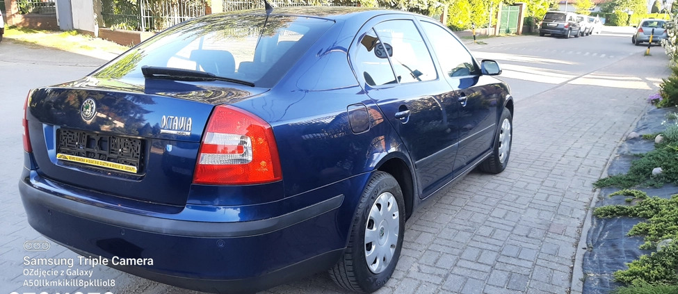 Skoda Octavia cena 17900 przebieg: 181000, rok produkcji 2008 z Olsztyn małe 46